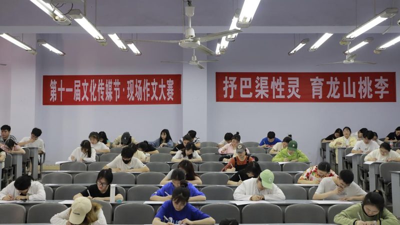 上海品牌设计流程：揭秘高效品牌塑造步骤